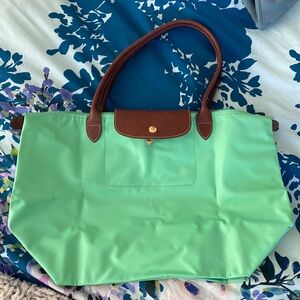 Medium Longchamp tote, light green
